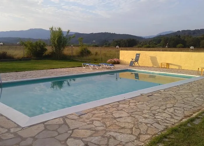 Corfu Ermioli With Pool Villa